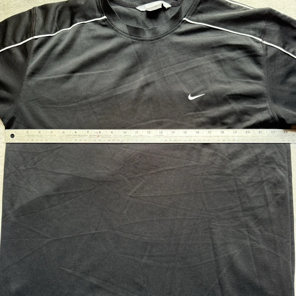 Nike Athletic Shirt Mens XXL Black Performance Workout Gym Running Swoosh